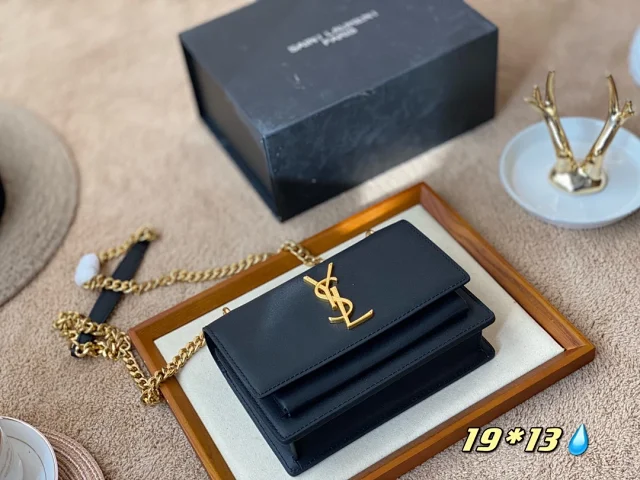 Saint Laurent Crossbody Bags Chain-Strap Flap Bag product detail image 7