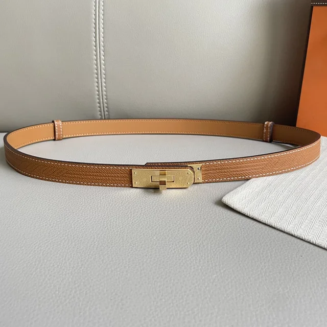 Hermès Belts Reversible leather belt with assorted buckle styles product detail image 7