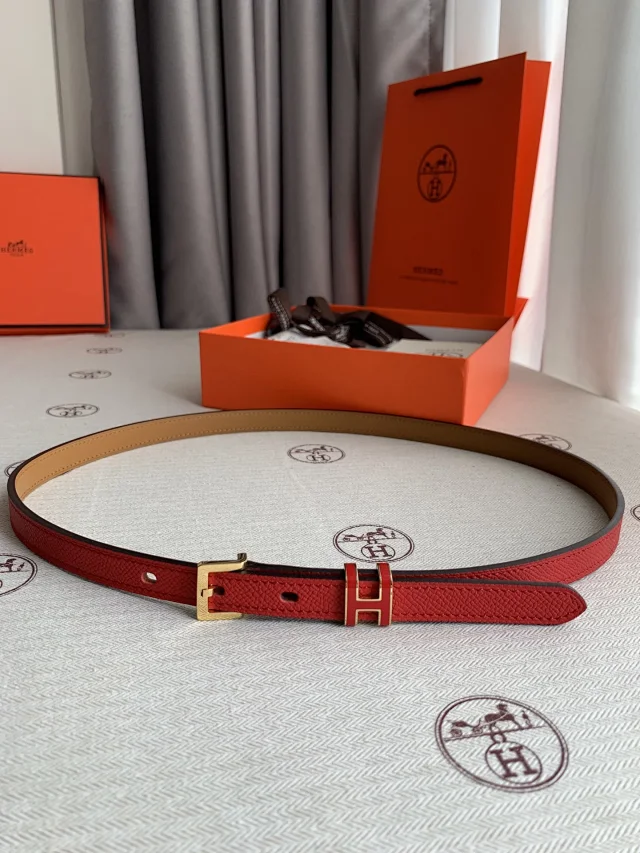 Hermès Belts Reversible H Buckle Belt product detail image 8