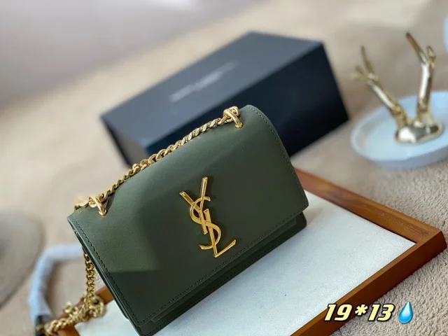 Saint Laurent Crossbody Bags Chain-Strap Flap Bag product detail image 4