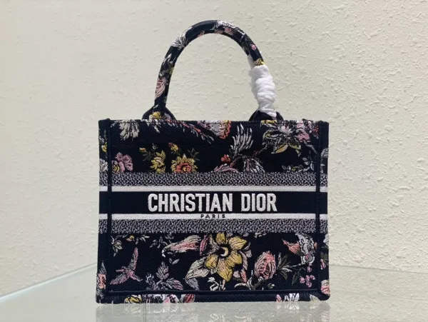 Dior Book Tote René Moutard Floral Print White Handbag Tote Bag - 9