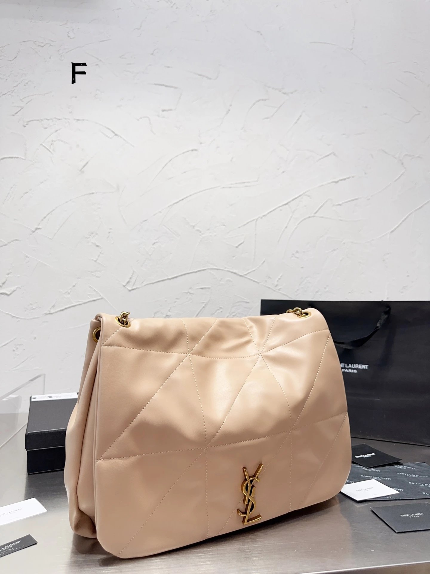 Saint Laurent Large Niki Tote Bag White Handbag - 12