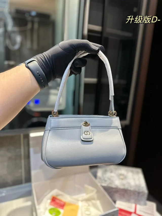 Dior Handbags Top-Handle Handbag product detail image 11