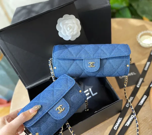 Chanel Camera Bag Brown Quilted Leather Chain Crossbody Bag - 3