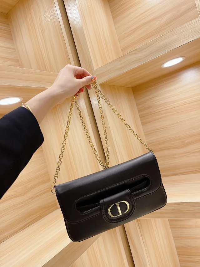 Dior Shoulder Bags Curved Top-Handle Bag product detail image 9