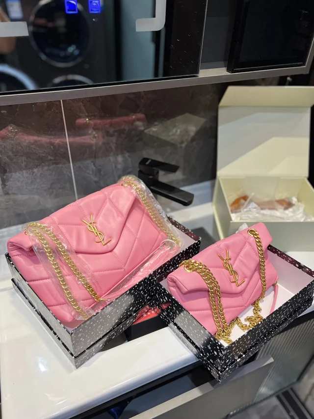 Saint Laurent Crossbody Bags Quilted chain-strap bag with YSL monogram product detail image 8
