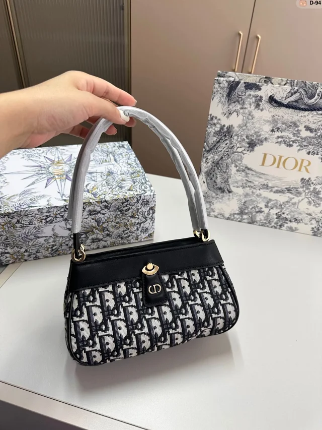 Dior Shoulder Bags Curved Top-Handle Bag product detail image 1