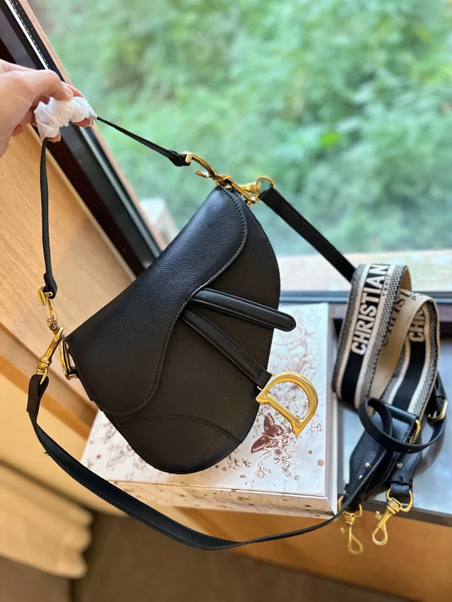 Dior Shoulder Bags Saddle Bag product detail image 9