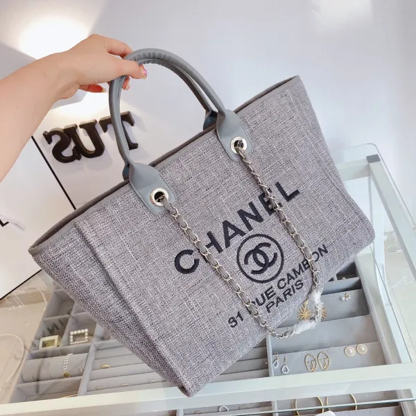 Chanel Crochet Tote Black Handbag - 4