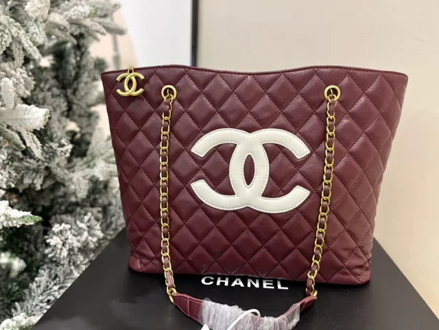 Chanel Shoulder Bags Quilted chain-strap product detail image 14