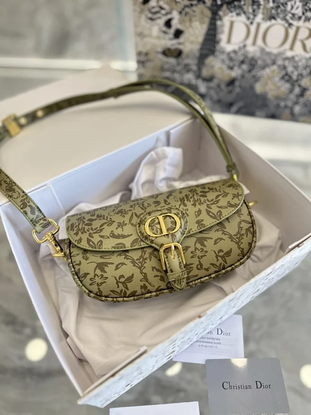 Dior Shoulder Bags Curved Top-Handle Bag product detail image 14