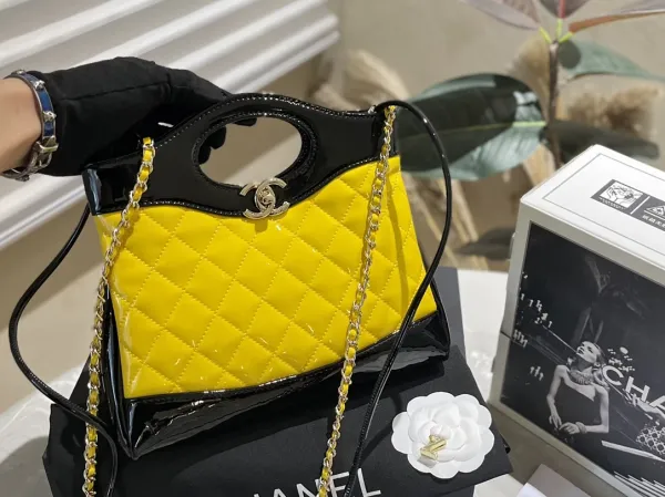 Chanel Crochet Tote Black Handbag - 12