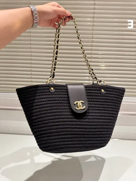 Chanel Crochet Tote Black Handbag - 1