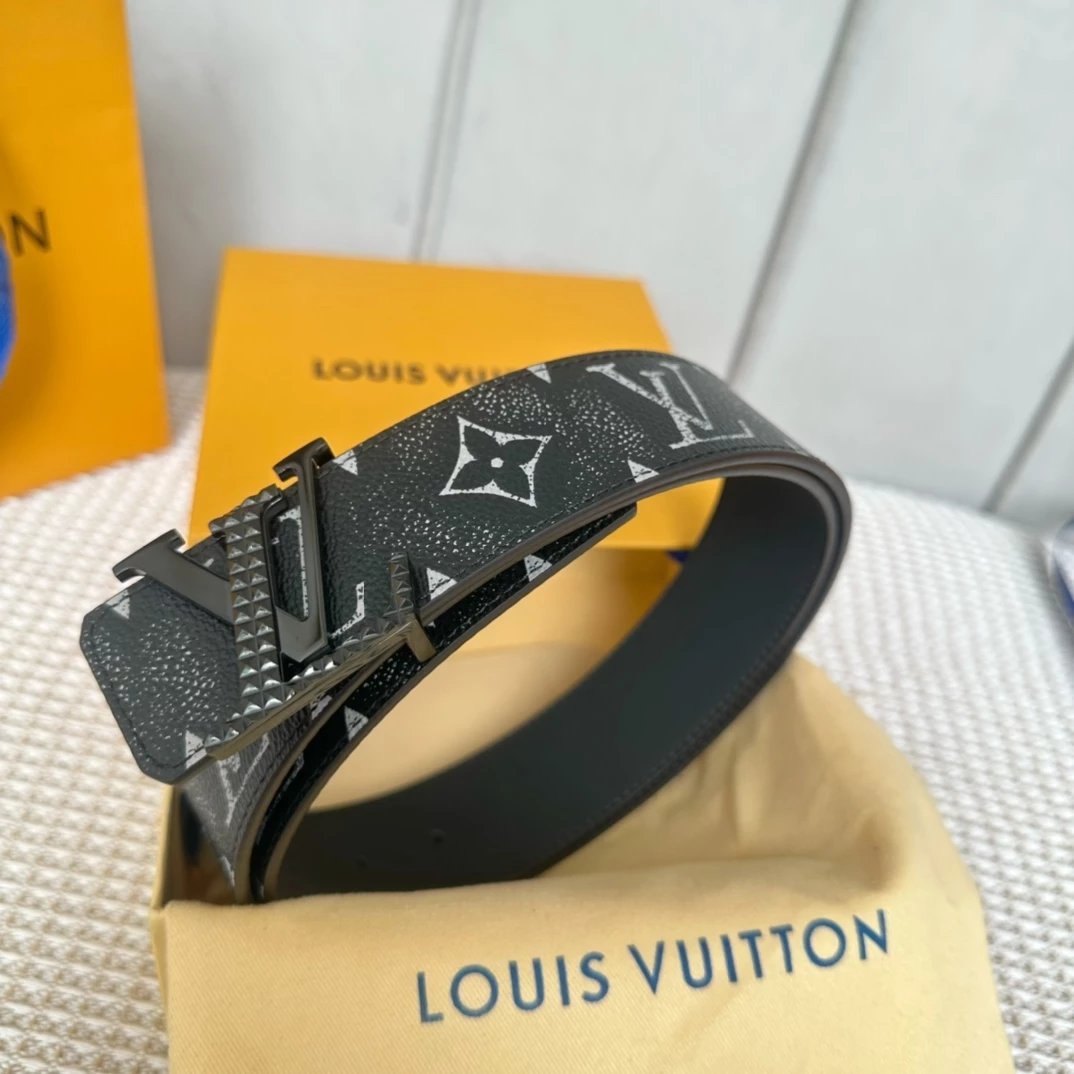 Louis Vuitton LV² Monogram Empreinte Leather Belt Black - 9