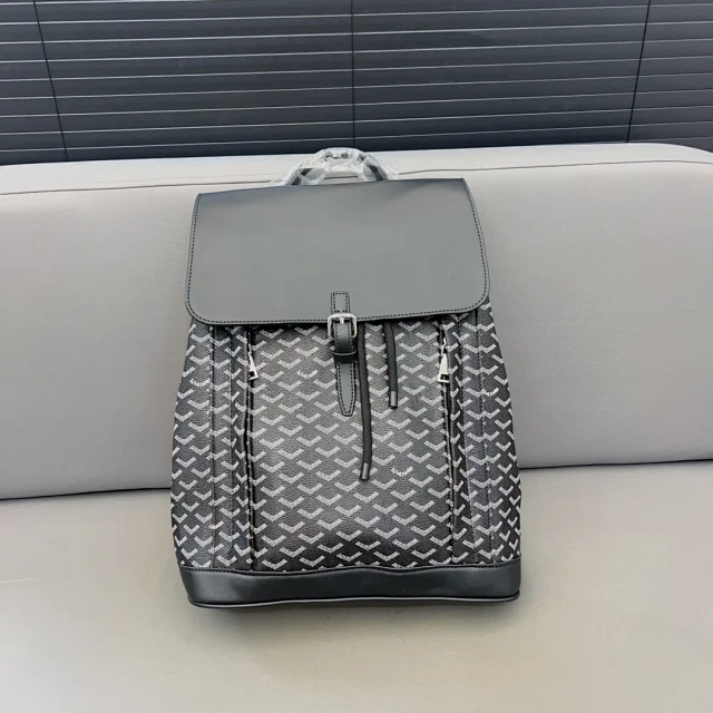 Goyard Backpacks Drawstring flap backpack product detail image 9