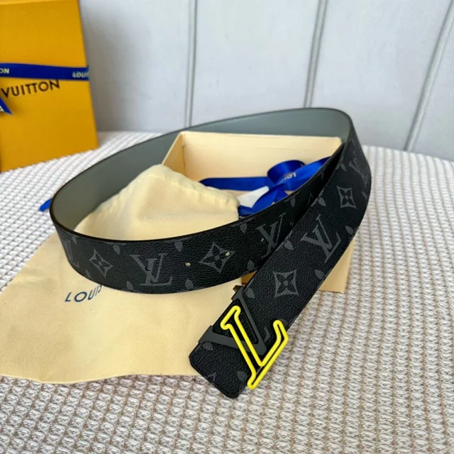 Louis Vuitton Belts Monogram belt with LV buckle product detail image 7