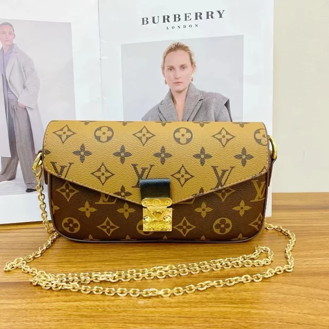 Louis Vuitton Shoulder Bags Monogram Flap Chain Bag product detail image 7
