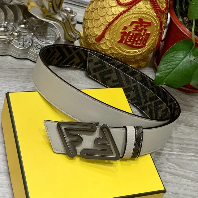 Fendi Belts Reversible FF Buckle Belt product detail image 4
