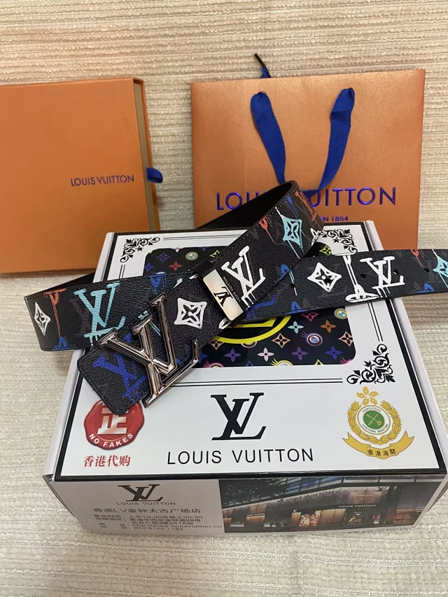 Louis Vuitton Belts LV Monogram Buckle Belt product detail image 6