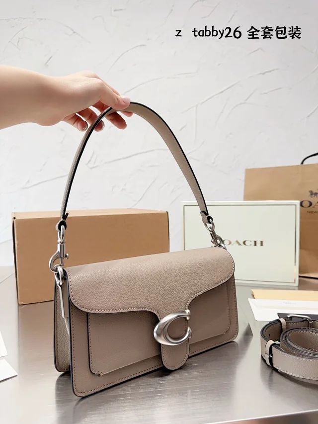 Coach Crossbody Bags Flap Bag product detail image 8