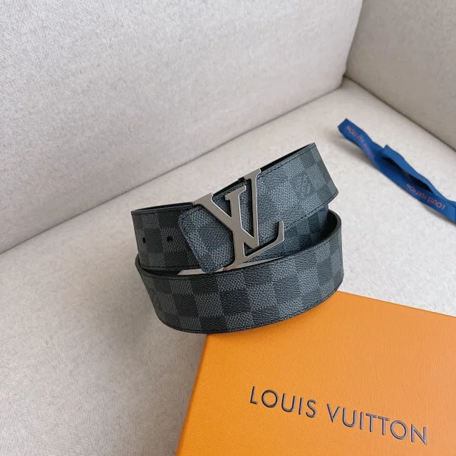 Louis Vuitton Belts Monogram belt with LV buckle product detail image 14