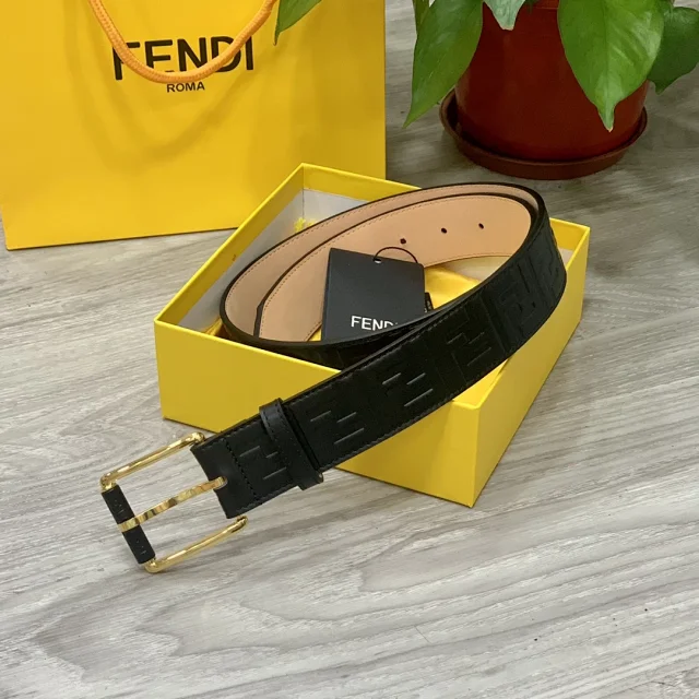 Fendi Belts Reversible FF Buckle Belt product detail image 11