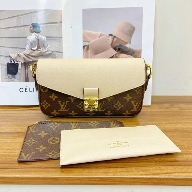 Louis Vuitton Shoulder Bags Monogram Flap Chain Bag product detail image 9