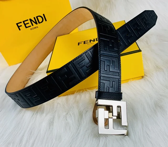 Fendi Belts FF Logo Buckle Leather Belt product detail image 15