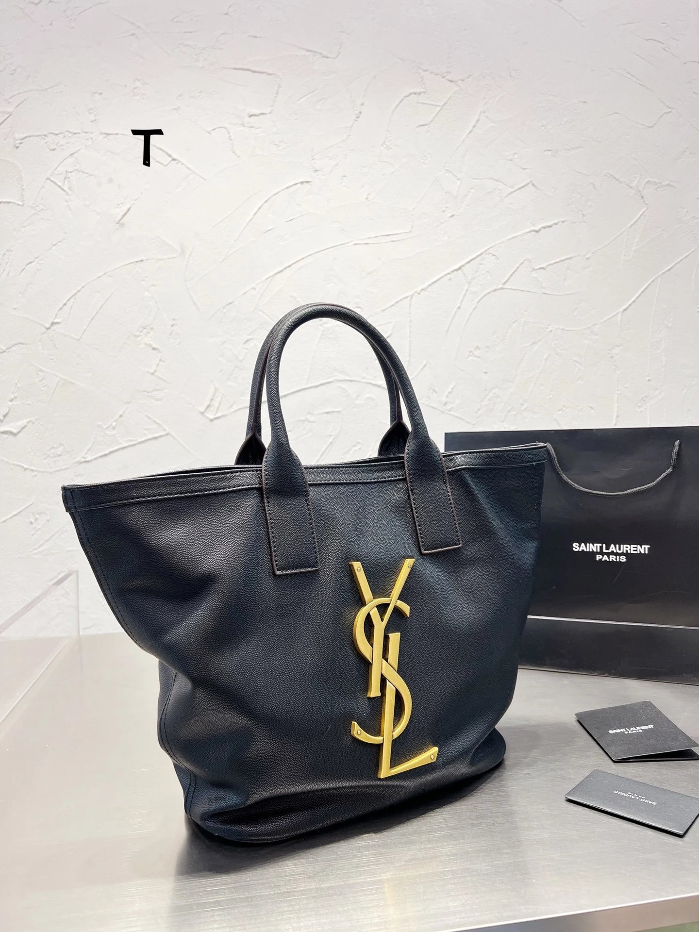 Saint Laurent Medium Quilted Leather Tote Bag Black - 15