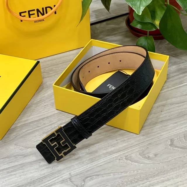Fendi Belts Reversible FF Buckle Belt product detail image 9