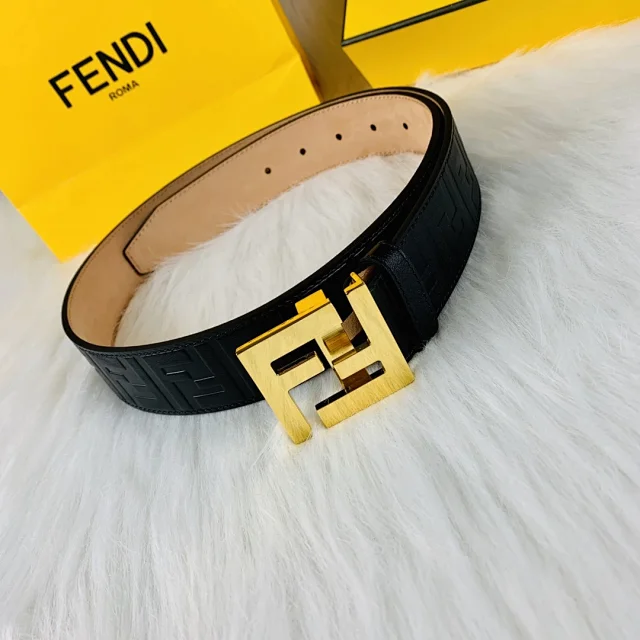 Fendi Belts FF Logo Buckle Leather Belt product detail image 14