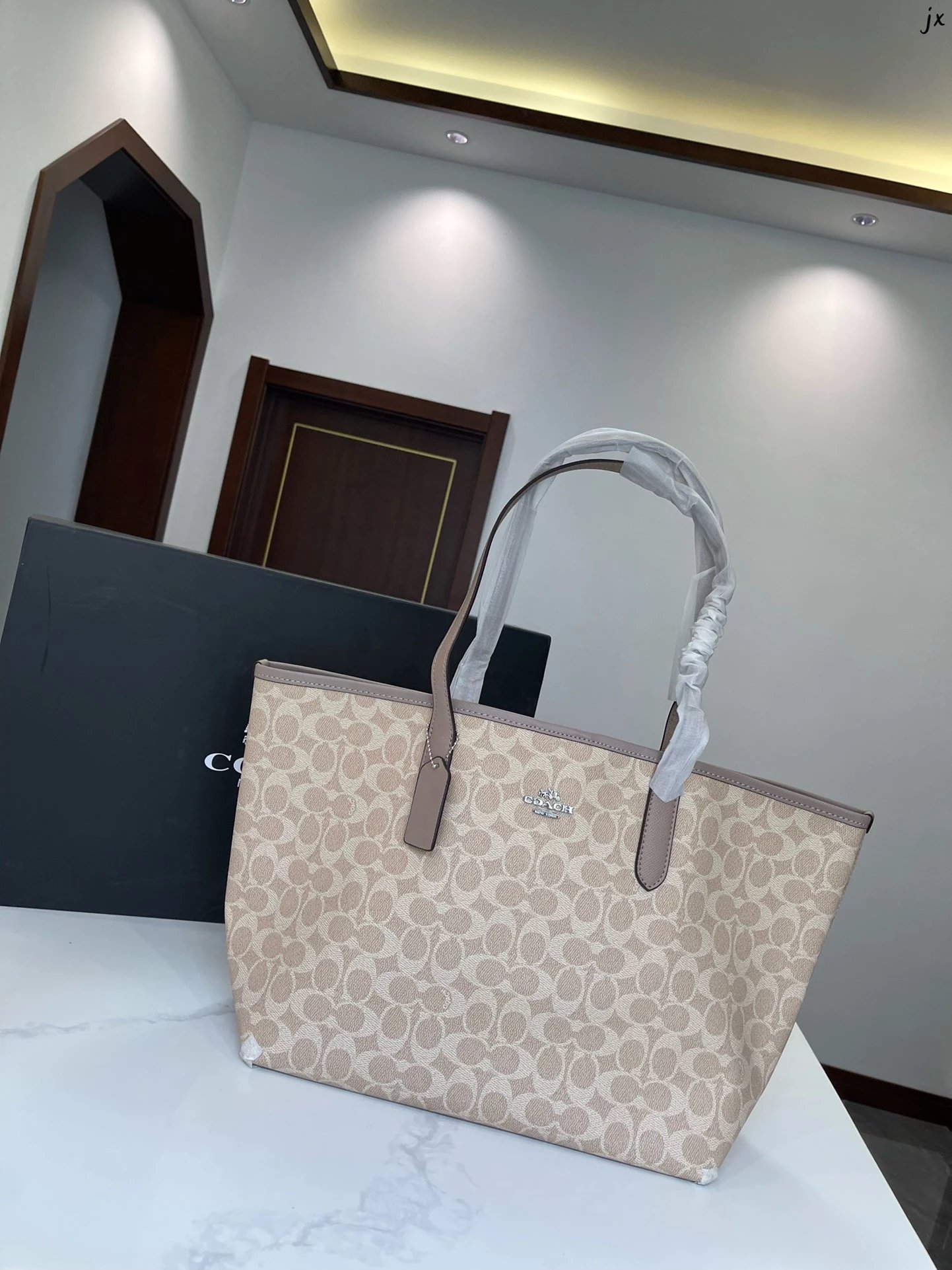 Coach Signature Tote Bag Beige and White with Matching Pouch Handbag - 9