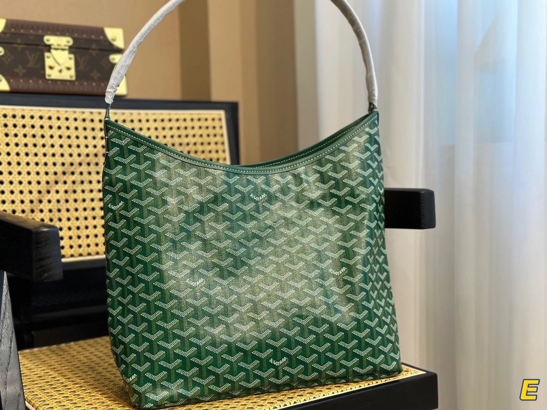 Goyard Saint-Louis PM Yellow Canvas Hobo Bag - 14