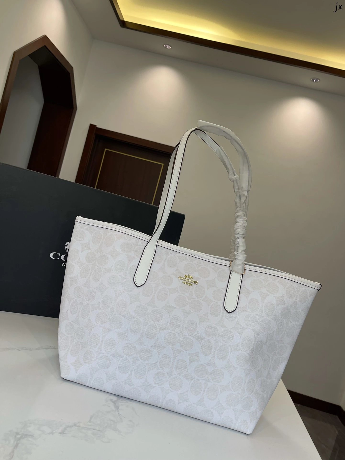 Coach Signature Tote Bag Beige and White with Matching Pouch Handbag - 5