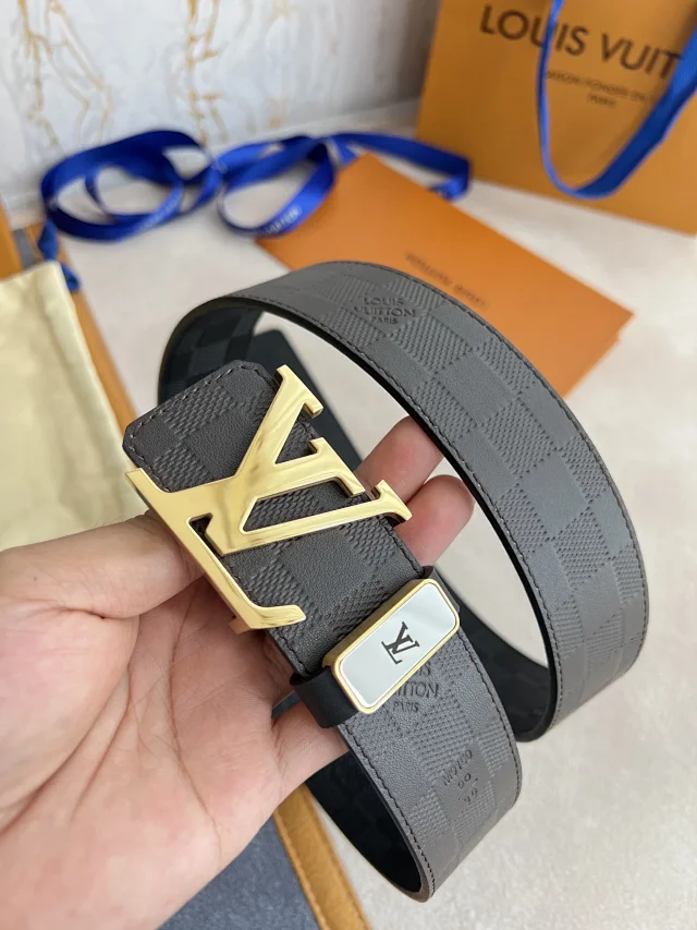 Louis Vuitton Belts LV Monogram Buckle Belt product detail image 1