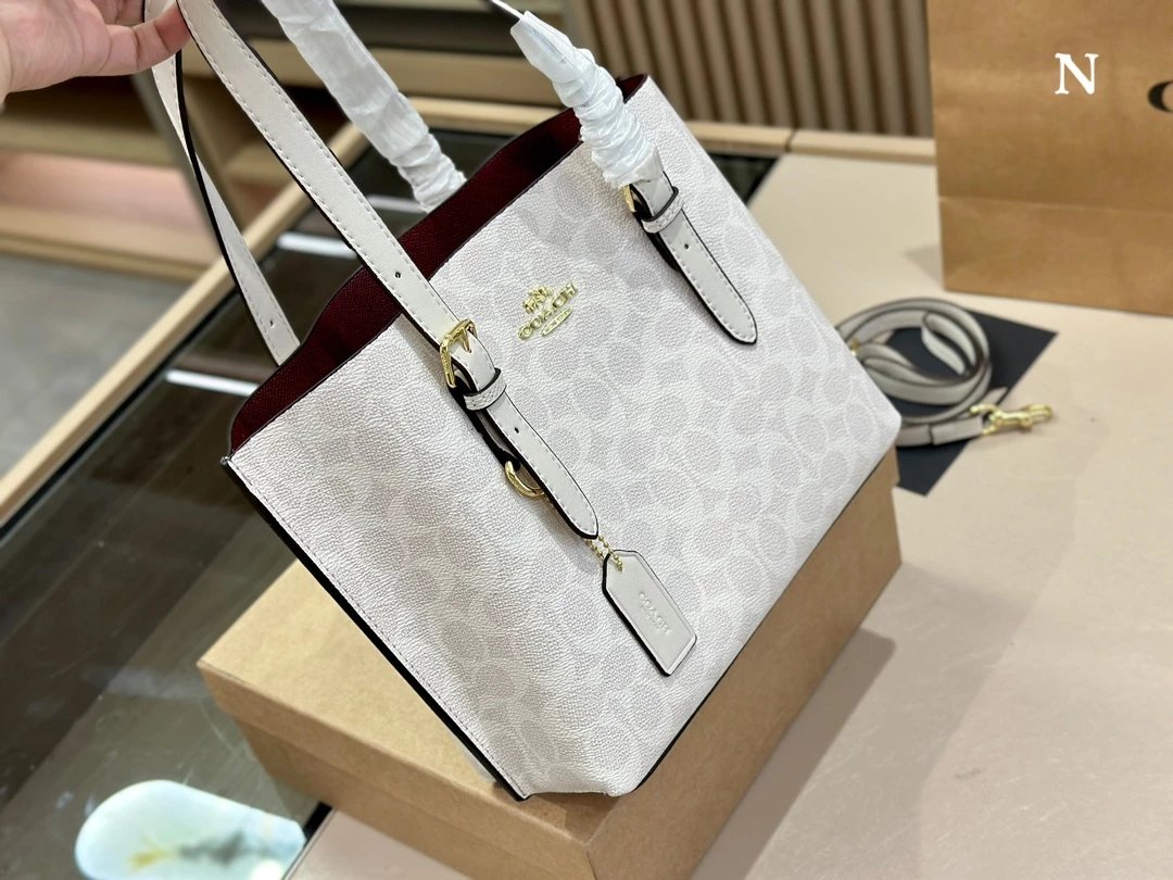 Coach Wicker Tote Bag in Beige and White Handbag - 4