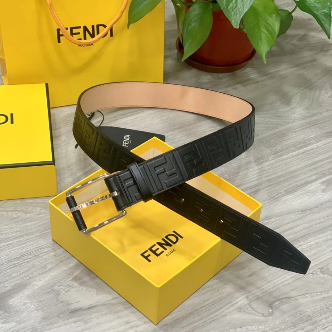 Fendi FF Logo Croc-Embossed Leather Belt Black - 10