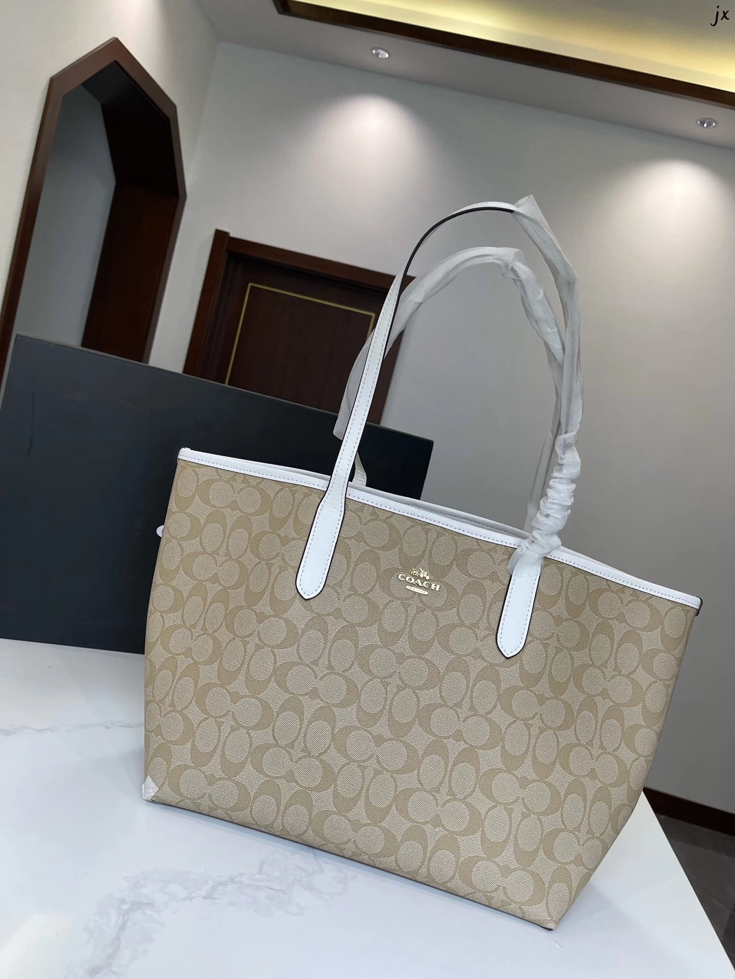 Coach Signature Tote Bag Beige and White with Matching Pouch Handbag - 8