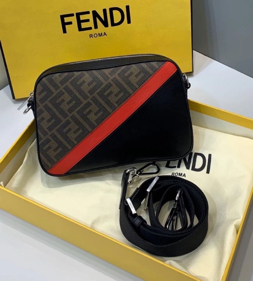 Fendi x Karl Lagerfeld Camera Bag Black and Yellow Crossbody Bag - 15