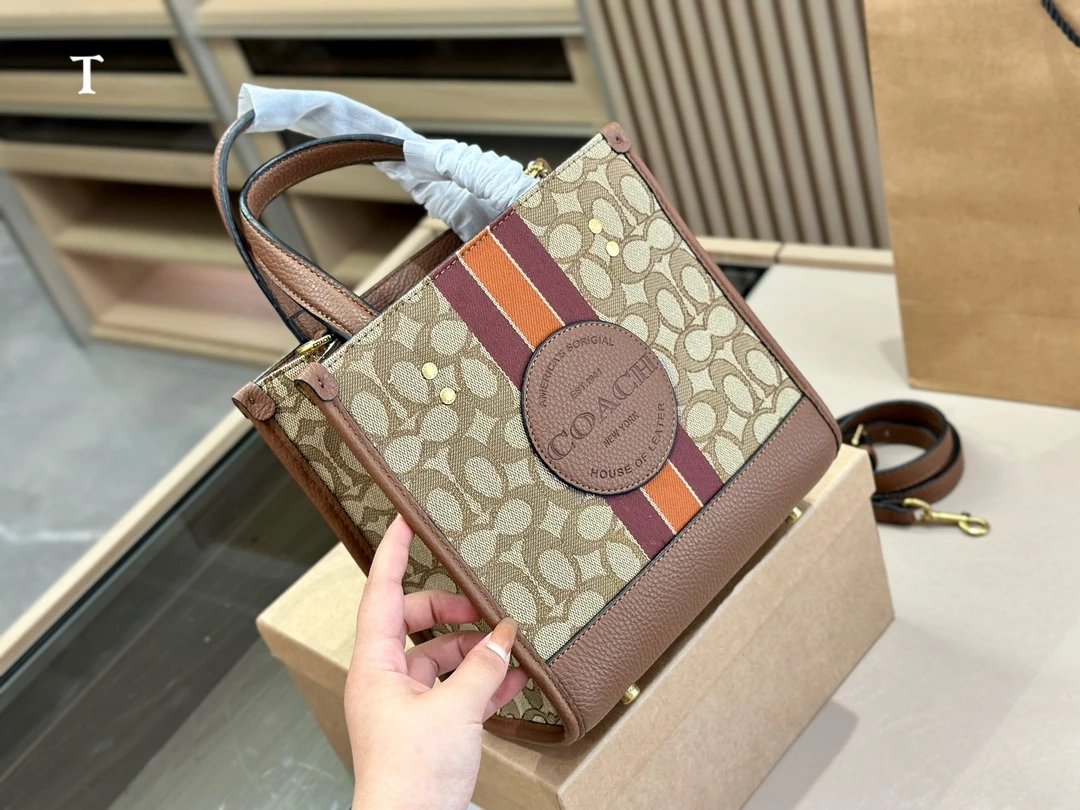 Coach Wicker Tote Bag in Beige and White Handbag - 14