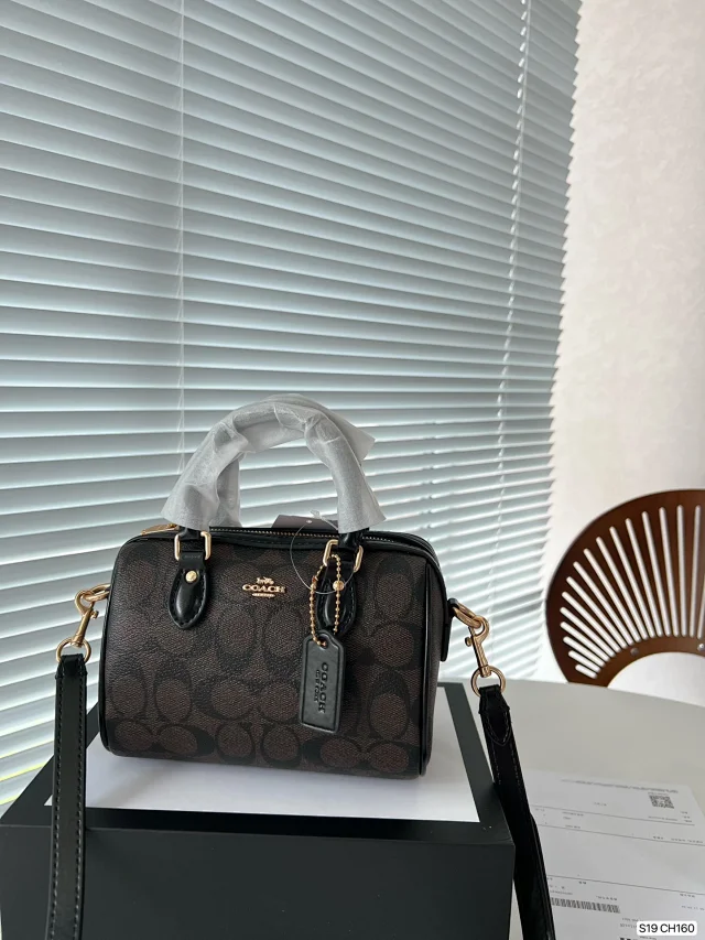 Coach Crossbody Bags Signature Monogram Zip Pouch Bag product detail image 13