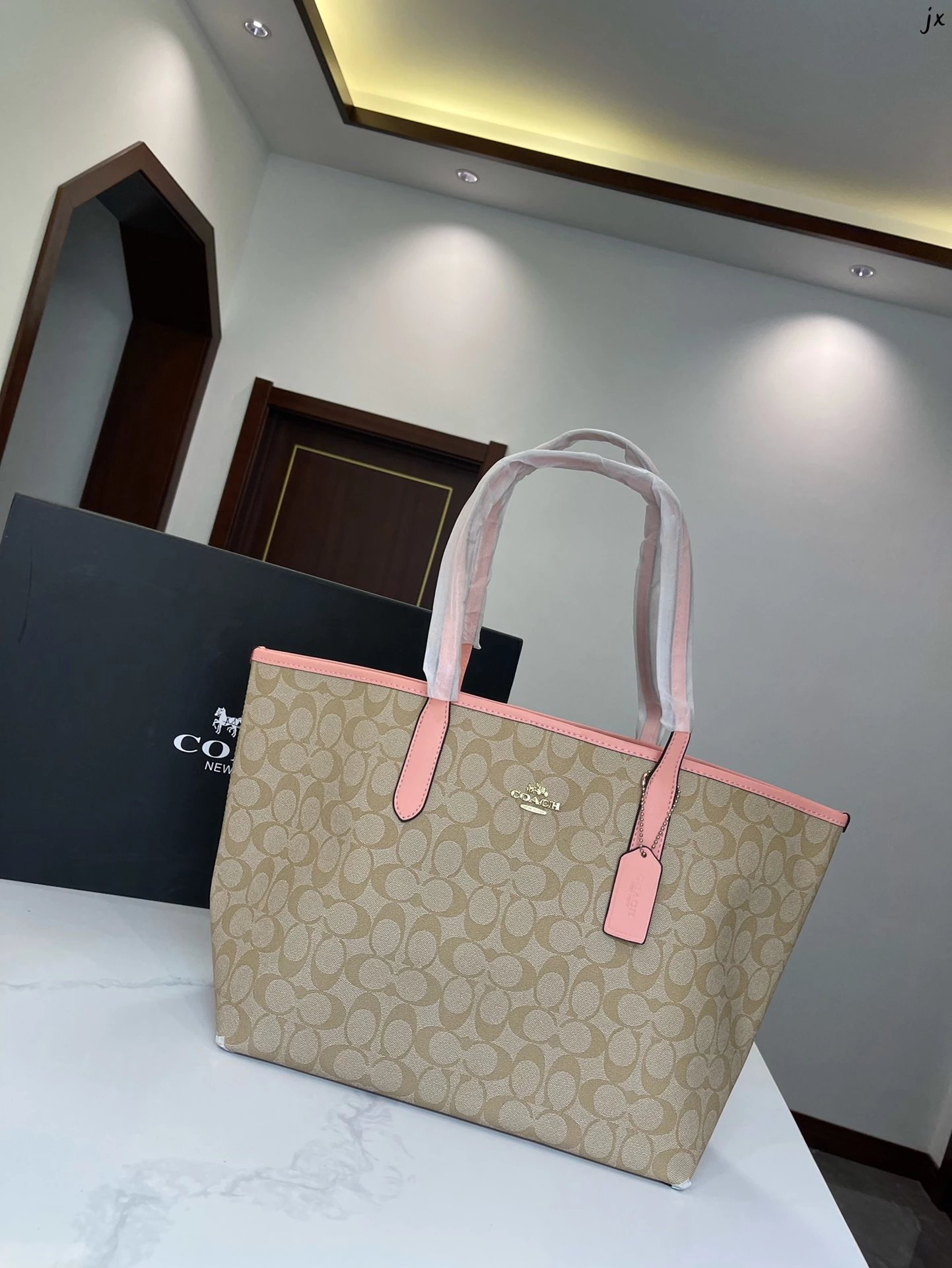 Coach Signature Tote Bag Beige and White with Matching Pouch Handbag - 6