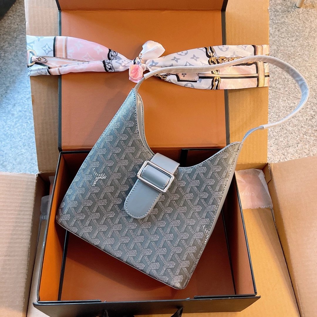 Goyard Saint-Louis PM Yellow Canvas Hobo Bag - 5