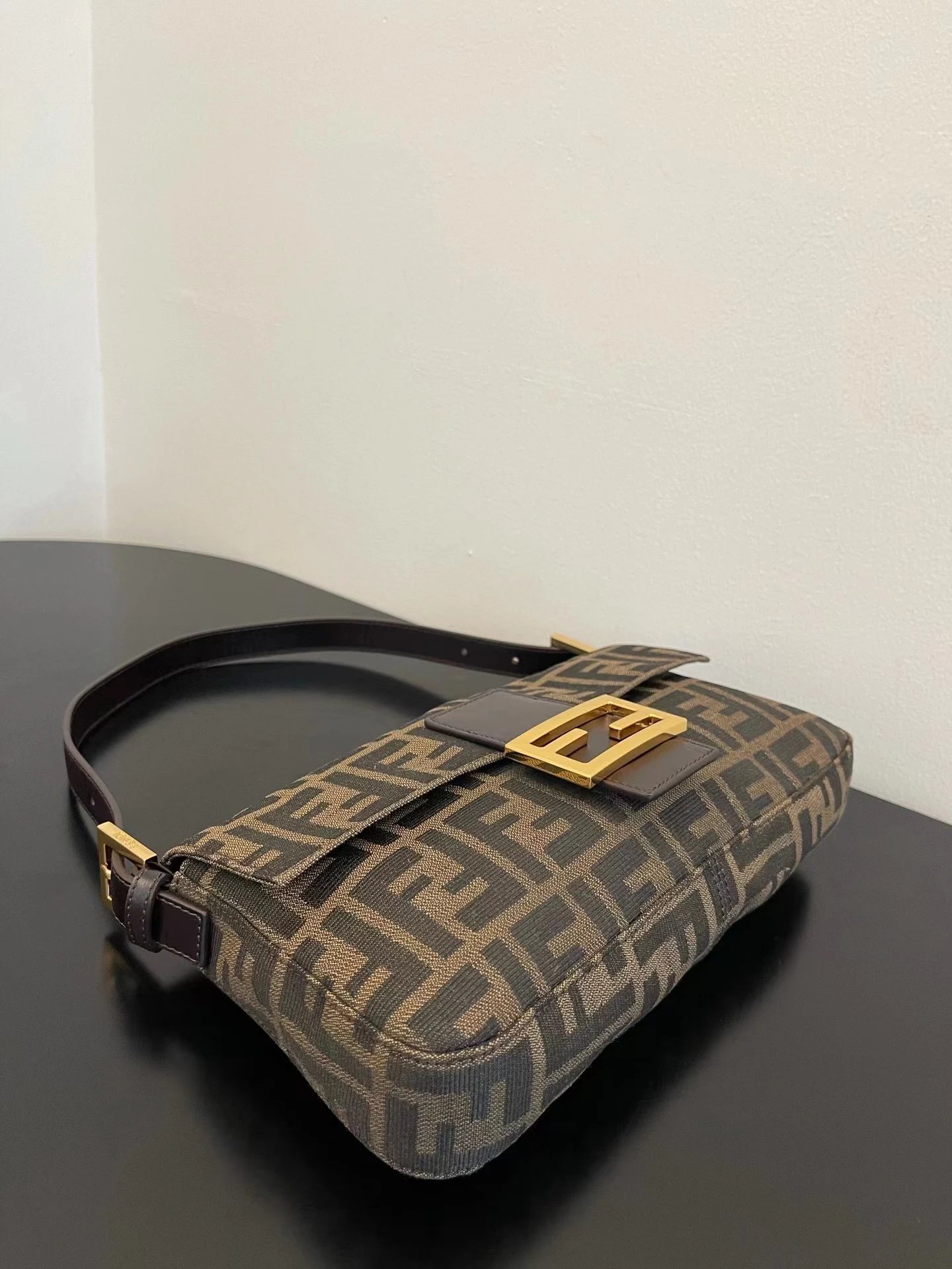 Fendi Roma Logo Tote Bag Brown - 8