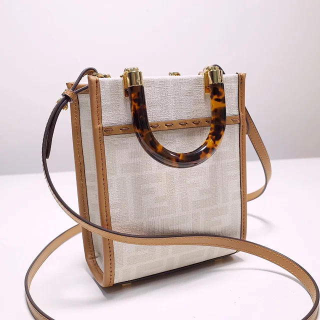 Fendi Crossbody Bags FF Monogram product detail image 13