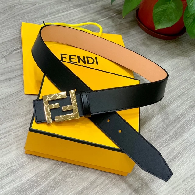 Fendi Belts FF Logo Buckle Leather Belt product detail image 2