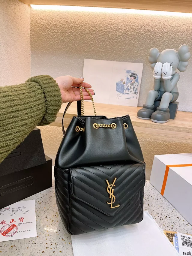 Saint Laurent Quilted Chain Bucket Bag product detail image 8