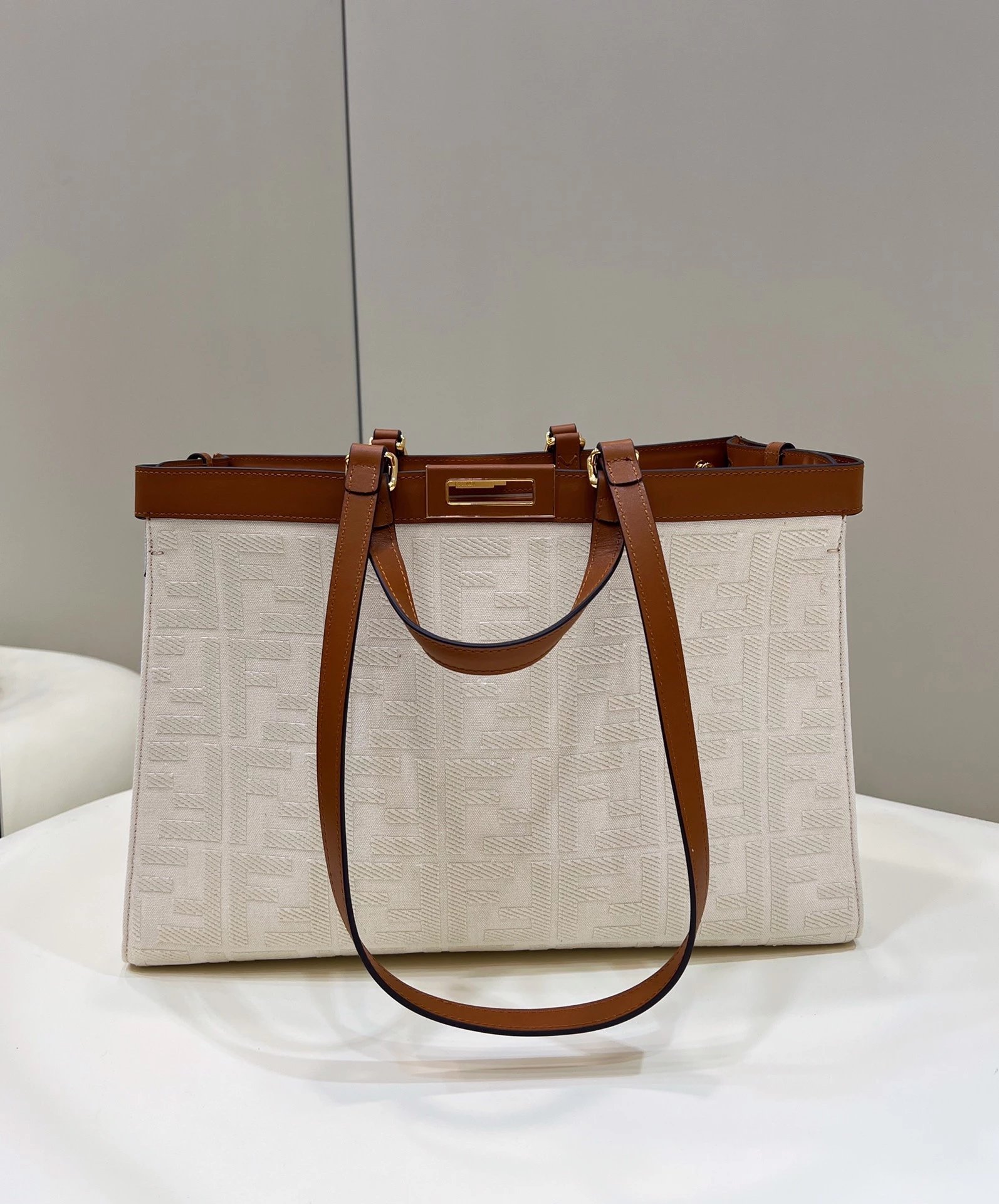 Fendi Roma Logo Tote Bag Brown - 5