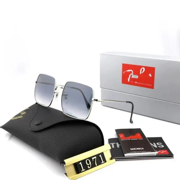 Ray-Ban The Icons 2192 Tortoise Shell Sunglasses - 32