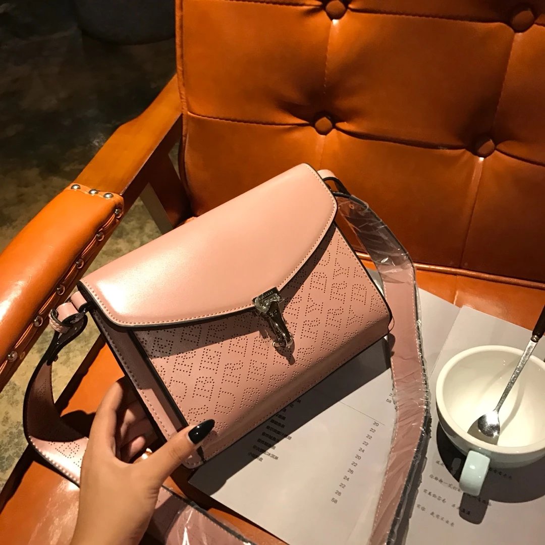 Burberry Vintage Check Messenger Bag Beige Multicolor Crossbody Bag - 7
